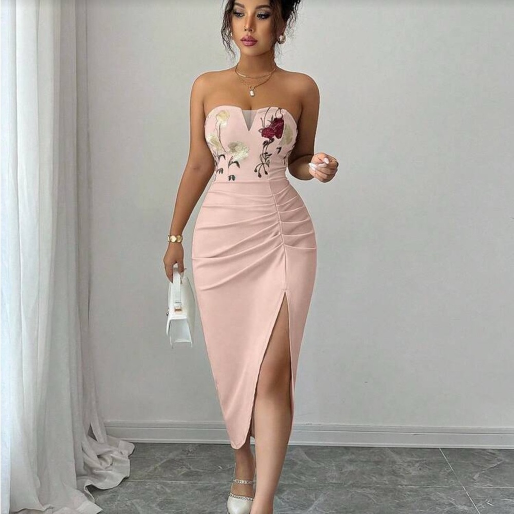 SHEIN Blush Strapless Floral Dress